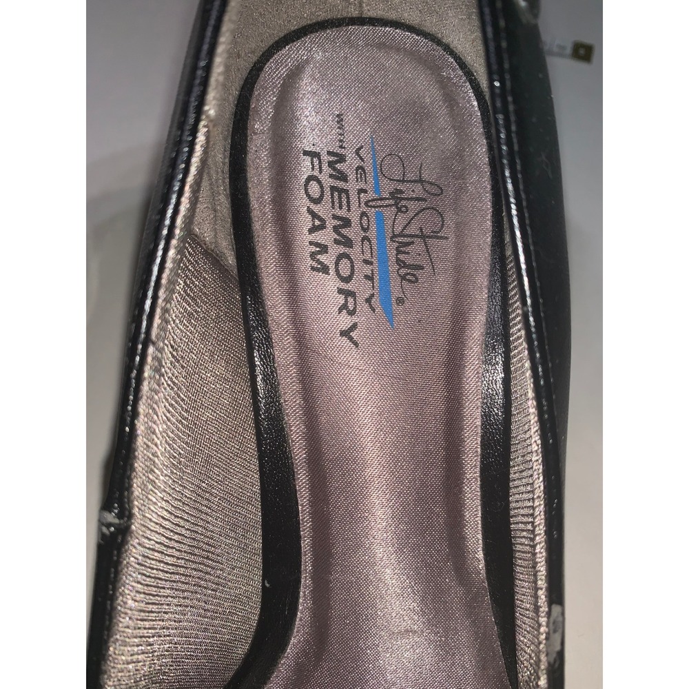 LifeStride Bright Black Memory Foam Cap Toe Pumps Heels Womens Size 8M‎ - Picture 2 of 15